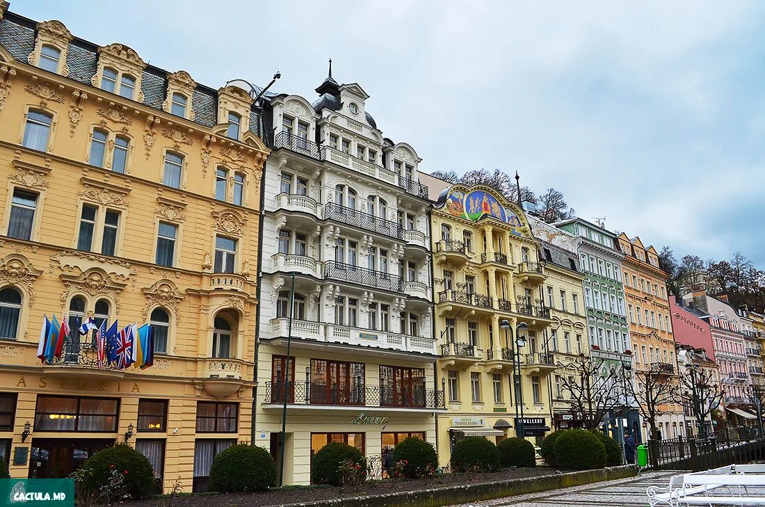 6 л. советские вары. советские вары. садовая колоннада карловы вары. карловы вары советское здание.