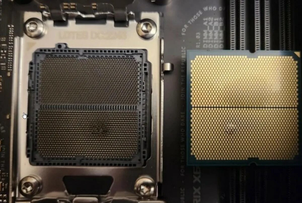 Amd ryzen 7 7800x3d купить. Ryzen 7 7800x3d. AMD процессор сбоку. Сгоревший процессор. Неисправности процессора.
