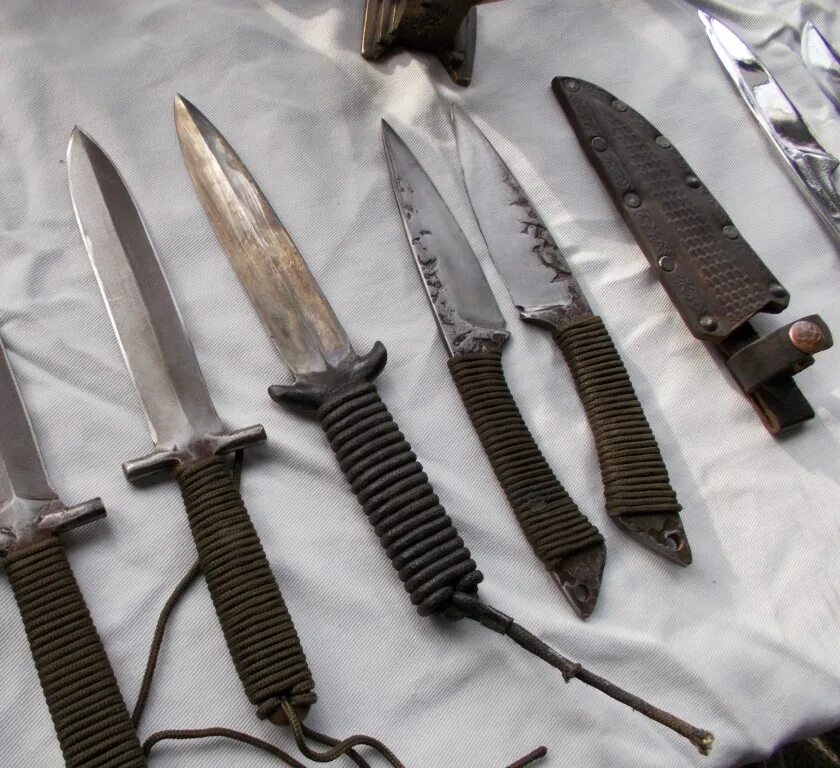 Ножи металлические купить. Нож металлический. Ножи из металла. Железный нож. Нож со стальной рукояткой.