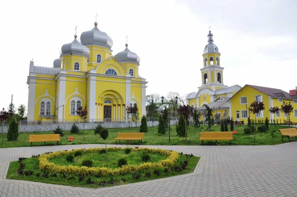 Город Комрат Гагаузия. Гагаузия Комрат Церковь. Гагаузия где это находится столица