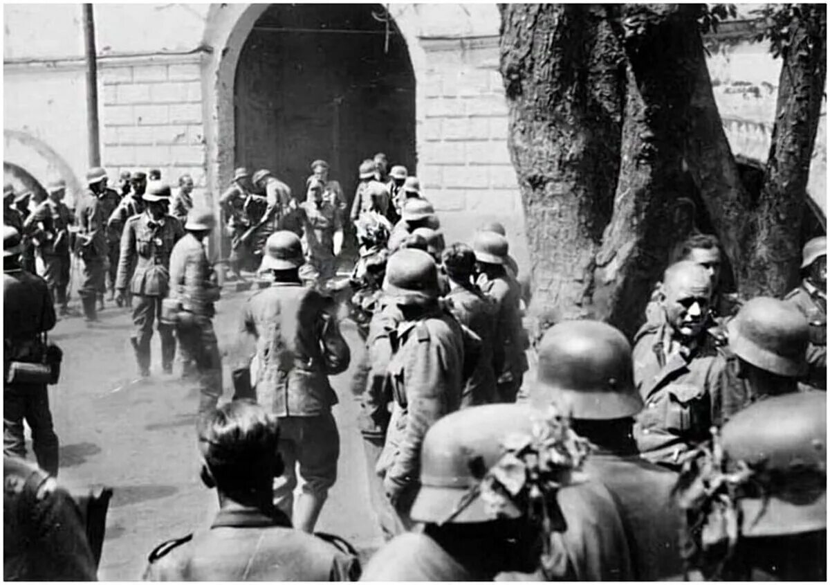 ). Крепость брест 1941. Немцы в брестской крепости июнь 1941 год. Штурм брестской крепости. Брестская крепость 22 июня 1941.