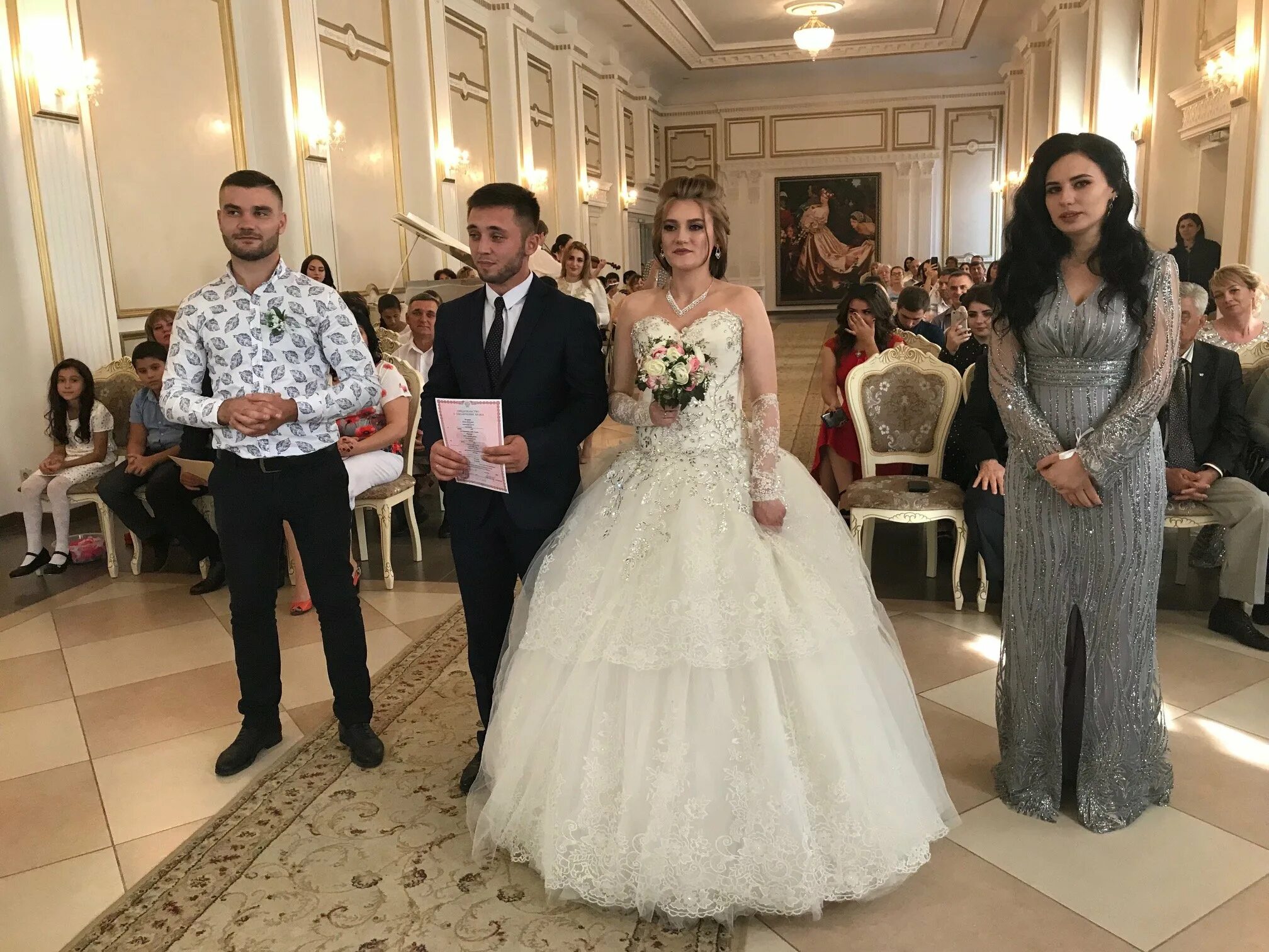 Г черкесск работа. Загс черкесск гутякулова. семья каитовых черкесск. загс черкесск. загс город черкесск.