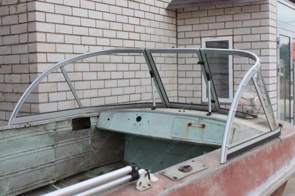 Ветровое стекло на катер прогресс 4 с калиткой. Лобовое стекло на прогресс 4. Прогресс 4 ходовой тент. Стекло на лодку прогресс 4. Прогресс 4 стекло с калиткой.