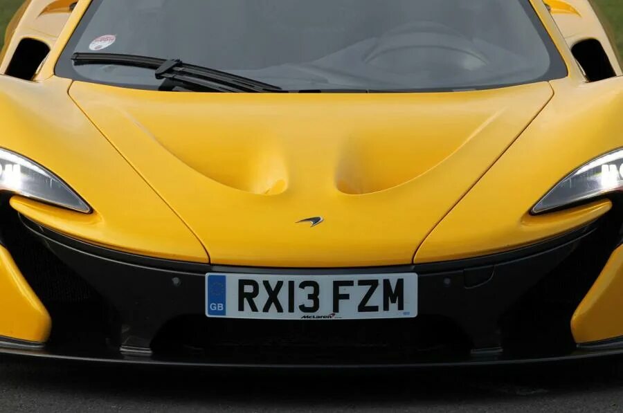 McLaren P1 2015 года выпуска. Фото 2. VERcity