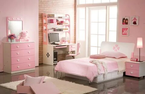 Спальня в розовом цвете.