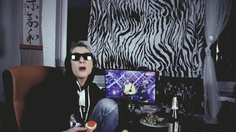 Jackie o go go. Русский кавер от jackie-o. бтс кавер от jackie-0. kda phoniexs jackie-o кавер. кавер дарованы от джеки о.