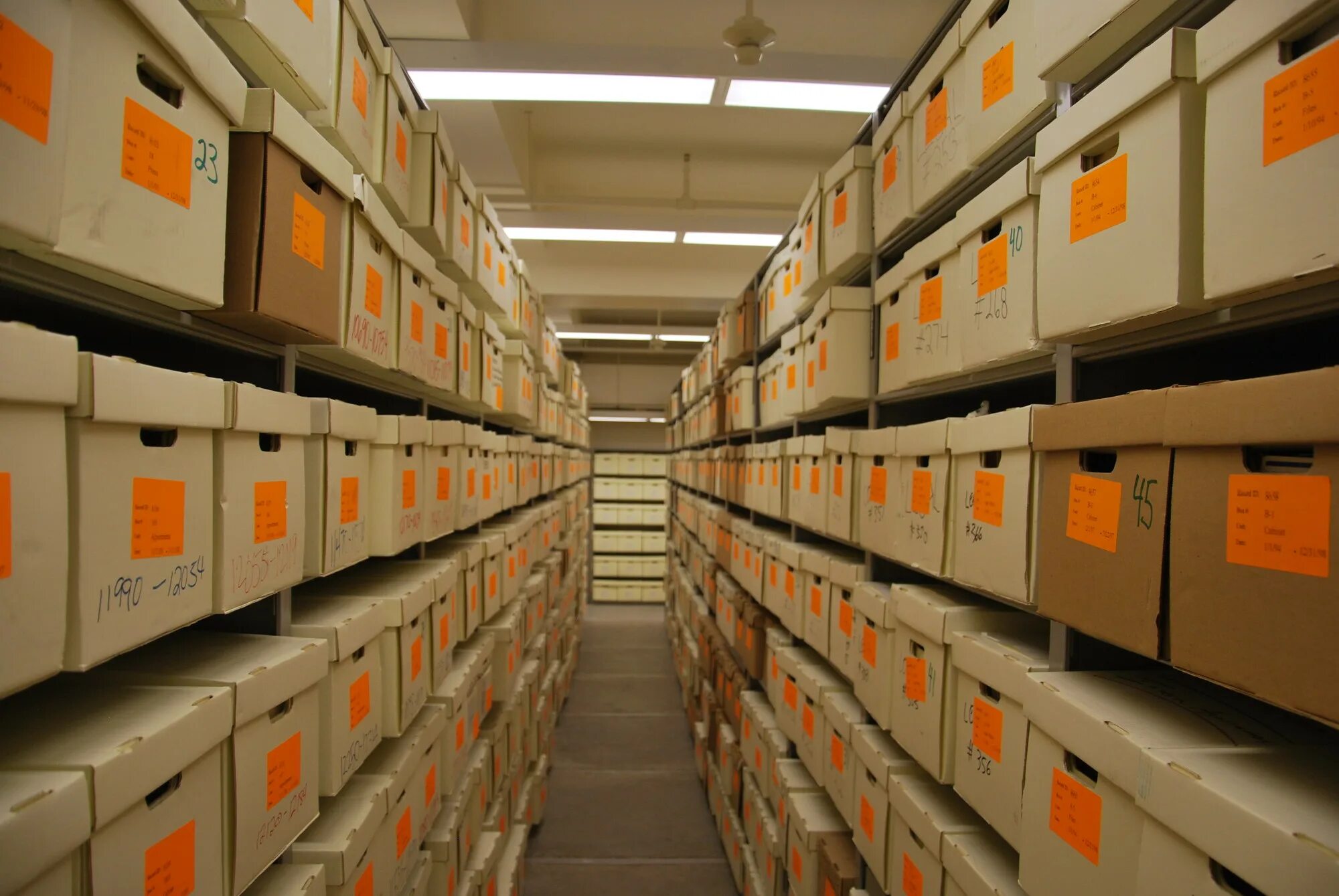 Архивное хранение. Ведомственный архив. Архивное хранение документов. Комплектование ведомственных архивов.