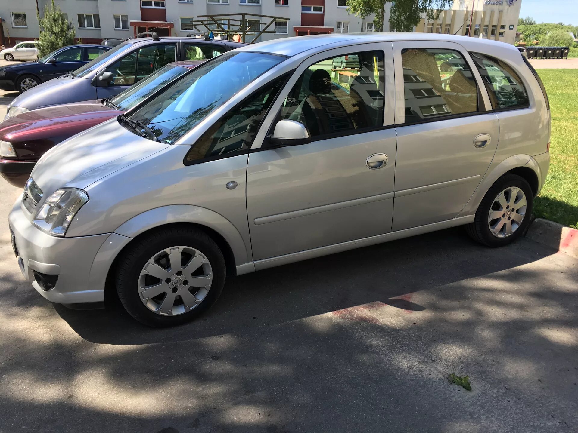 Опель мерива 2006 года. Opel Meriva 1.3. Opel Meriva 2006. Опель Мерива 2008. Опель Мерива 2006г.