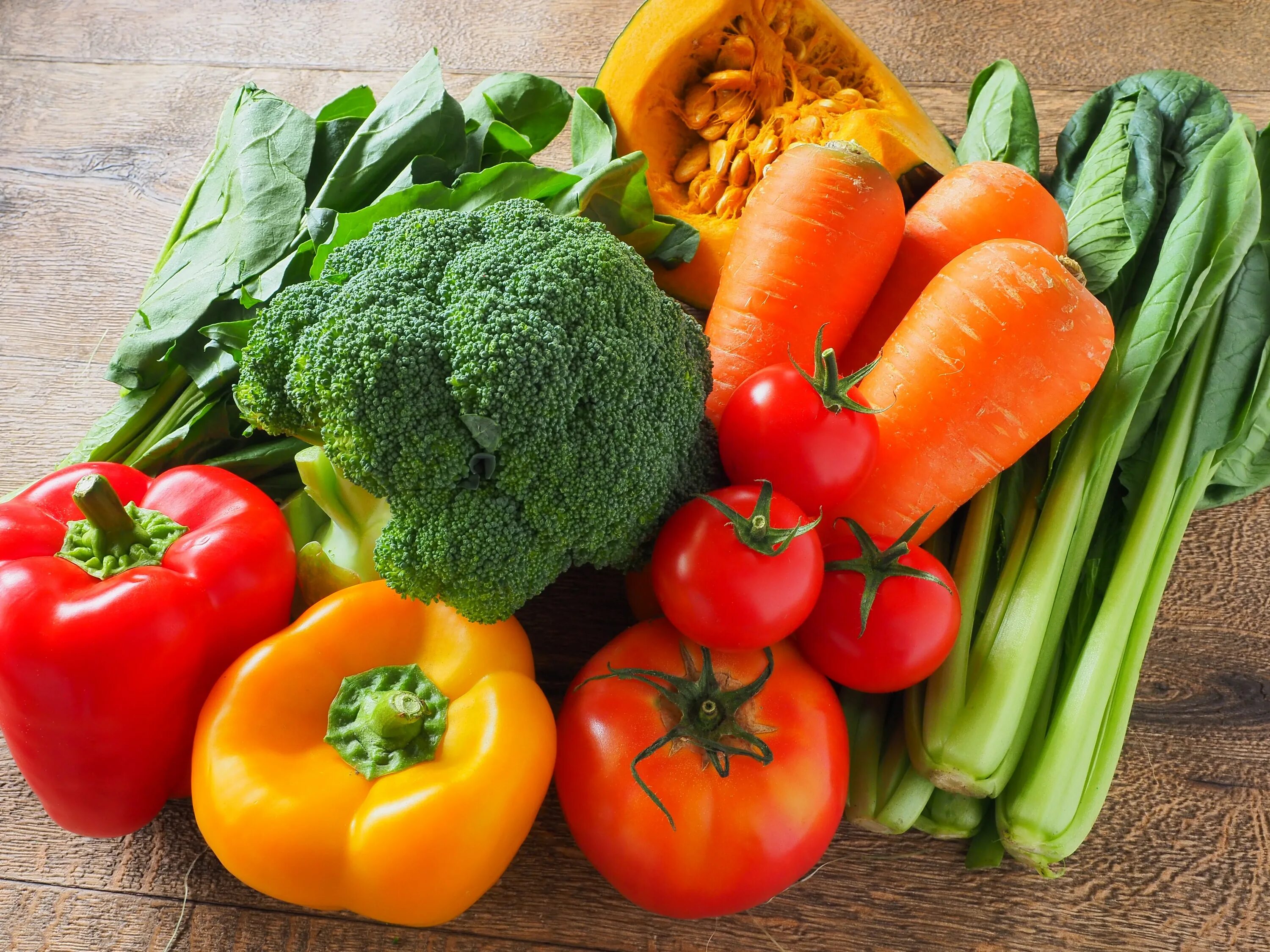 Овощи. Свежие овощи. Овощи картинки. Аппетитные овощи.