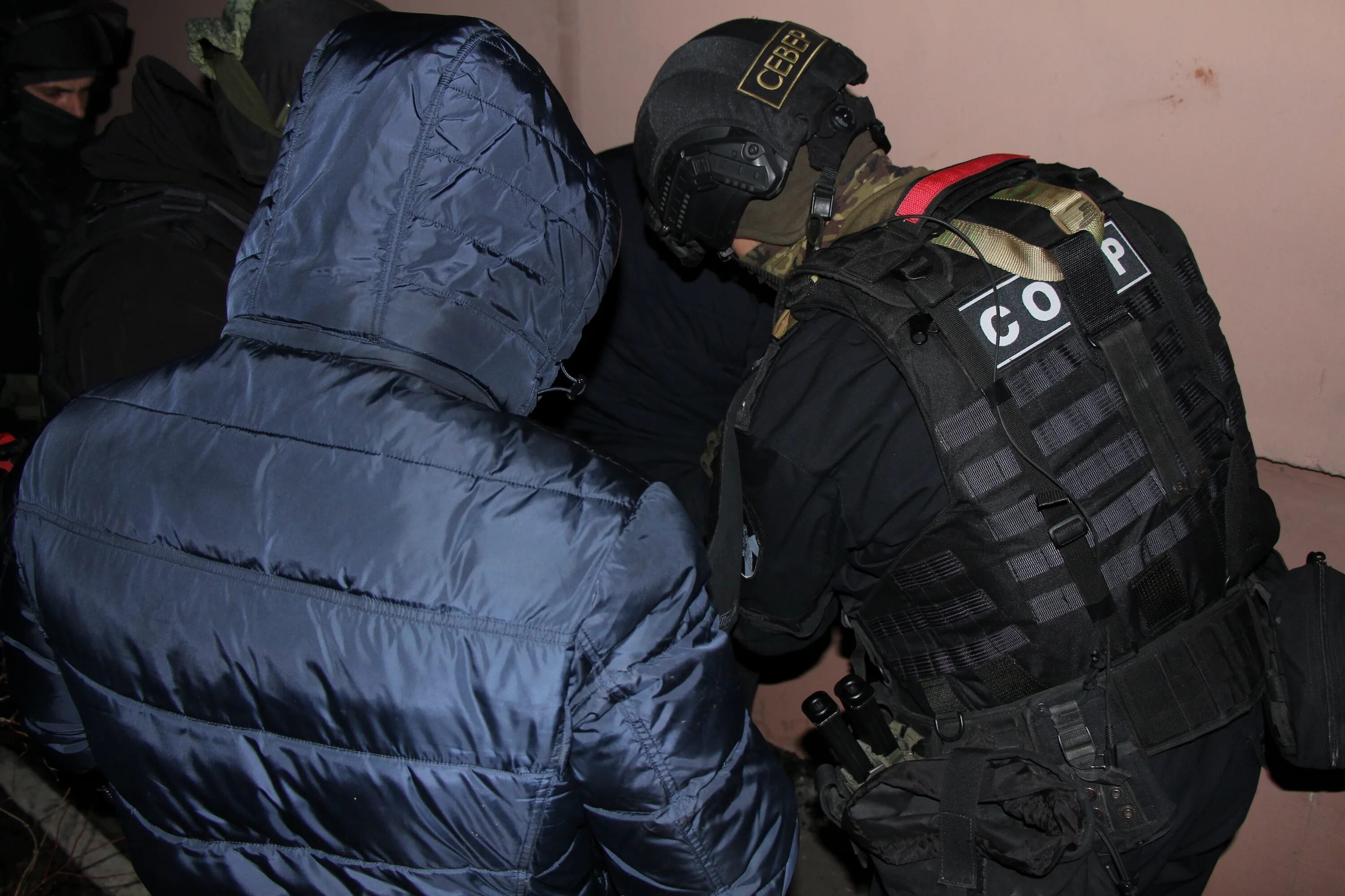 Полиция зея амурская область. 3 октября 2020 мужчина сбил женщину в пожилом возрасте хабаровск видео. Криминальные люди благовещенск мем. Амурские криминальные новости благовещенска. Криминальные новости благовещенска амурской.