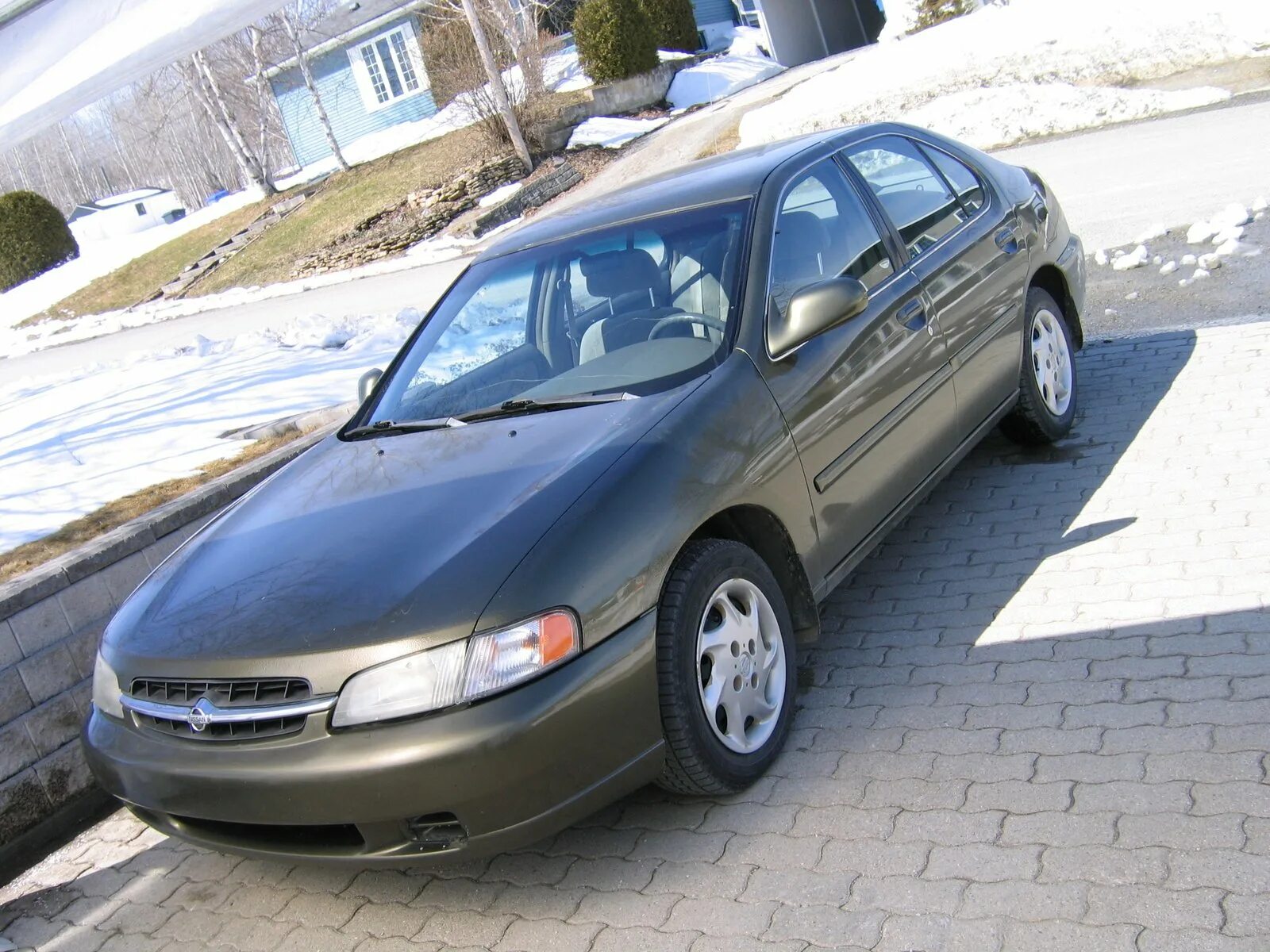 Ниссан 98 год купить. Ниссан Альтима 1998. Ниссан Алтима 1998 года. Nissan Altima Хе 1998. Ниссан Альтима 1997г.