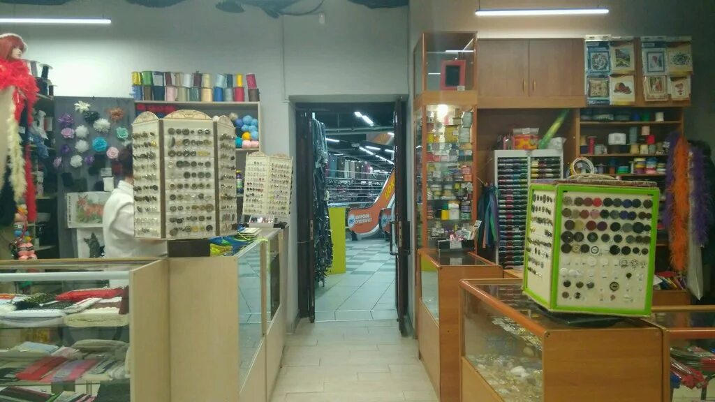 улица коминтерна, 127. нижний новгород, ул. г. магазины на коминтерна нижний новгород. коминтерна 4/2 нижний новгород.