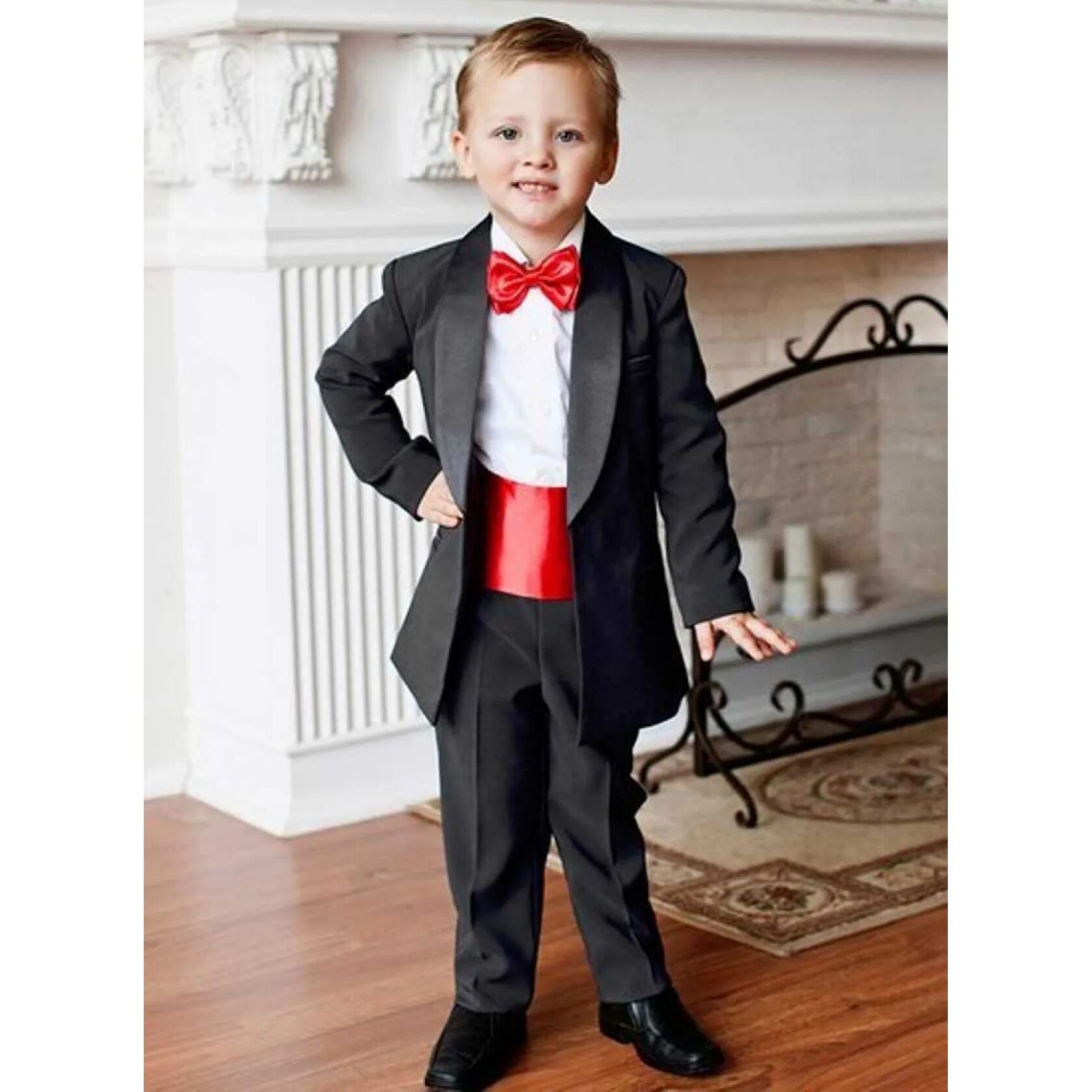 Праздничный костюм для мальчика. Детский классический костюм. Мальчик в смокинге. Детские классические костюмы. Фото мальчика в костюме
