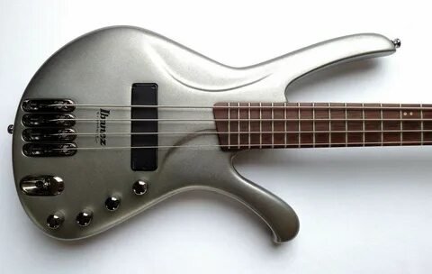 Бас гитара ibanez