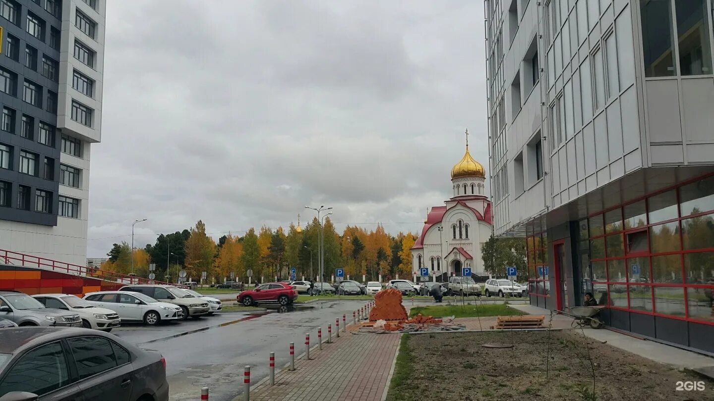 Храм Святого великомученика Георгия Победоносца, Университетская, 12, Сургут - 2