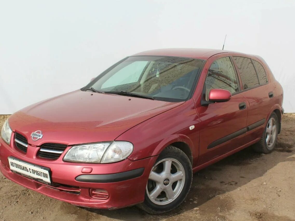 Альмера н16 2001. Nissan Almera n16 красная. Nissan Almera II (n16) 2001. Ниссан Альмера 1.5 2001 хэтчбек красный. Ниссан Альмера n16 красный.