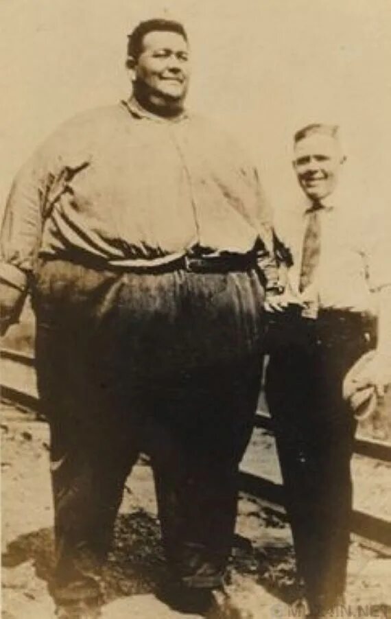 Максимально прожил человек. Миллз Дарден. Самый толстый человек в истории.