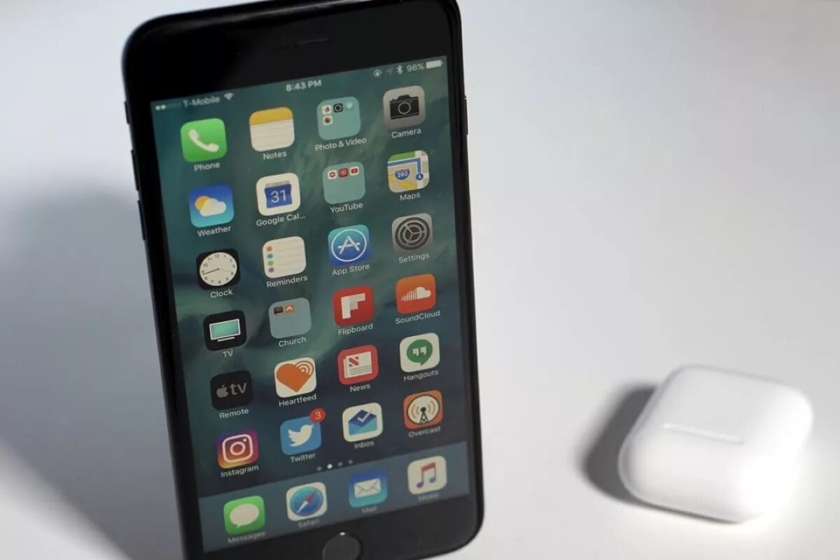 Iphone 14 plus. Iphone os 3. 1 на iphone 5. Ios 3 2. 6.