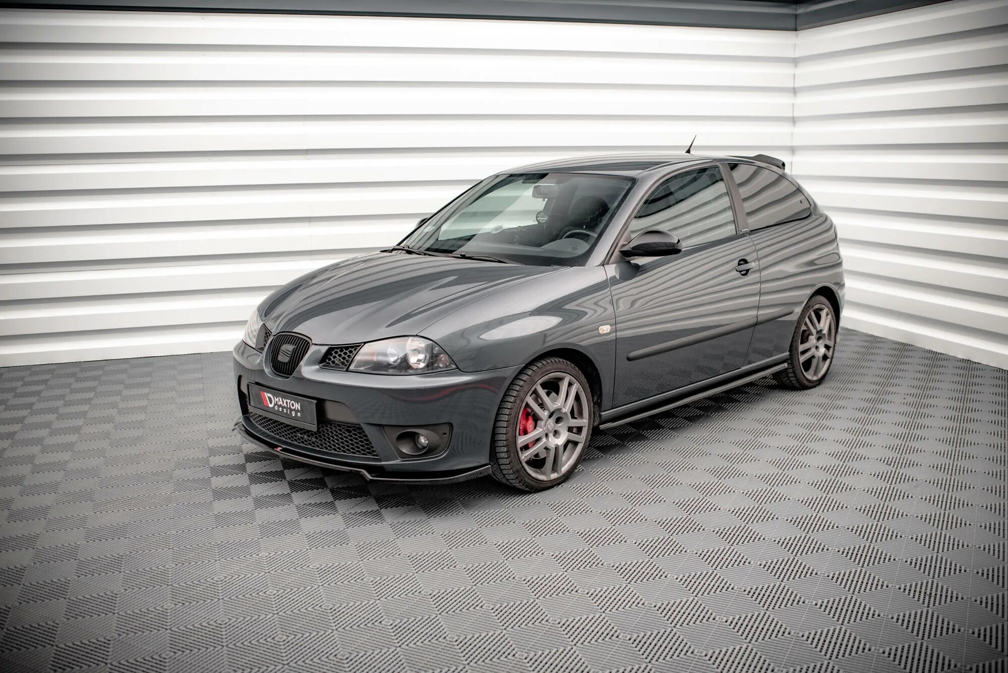 Задний бампер Inferno Seat Ibiza (6K). Купить задний бампер inferno seat ibiza (