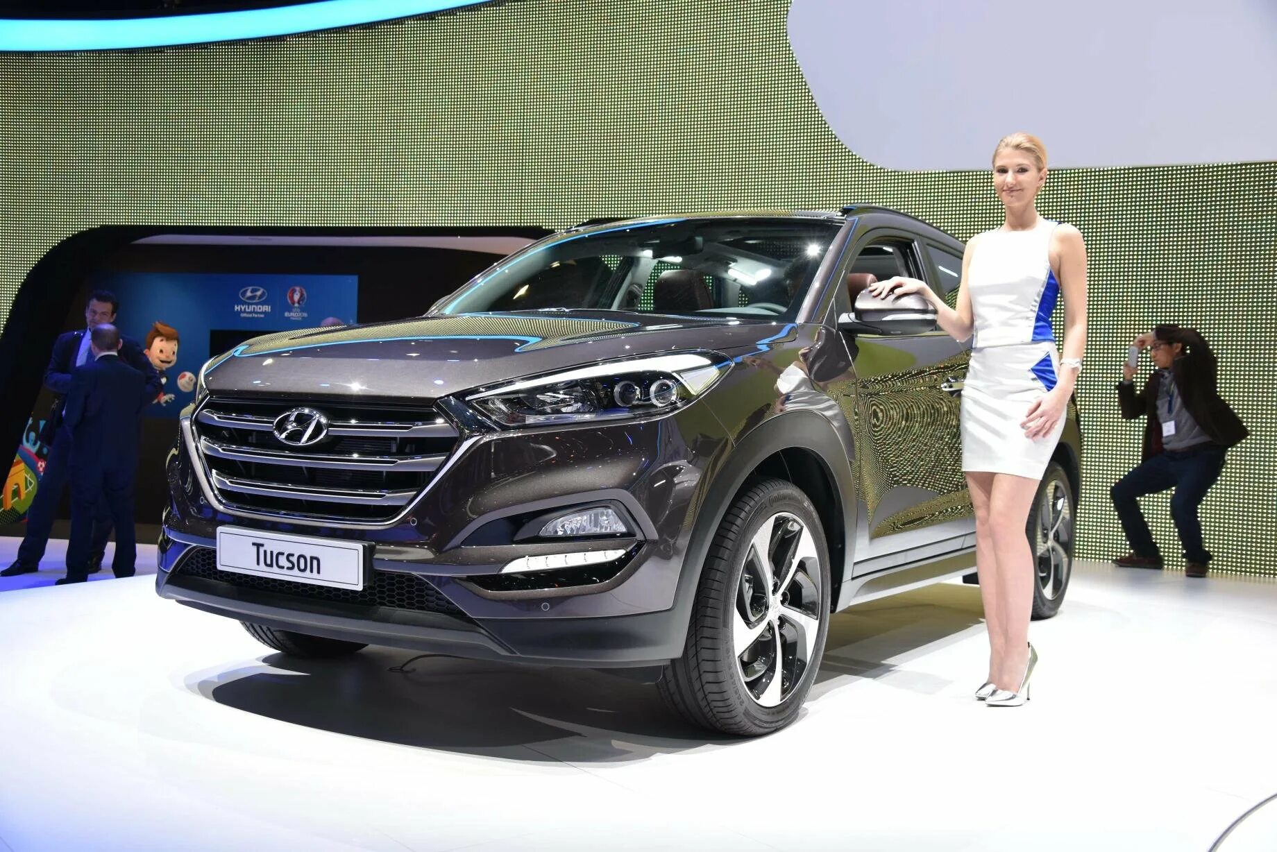 Новые авто отзывы. Hyundai Tucson 2016. Хендай Туссан новый. Hyundai Tucson 2015. Хендай Солярис Туксон.