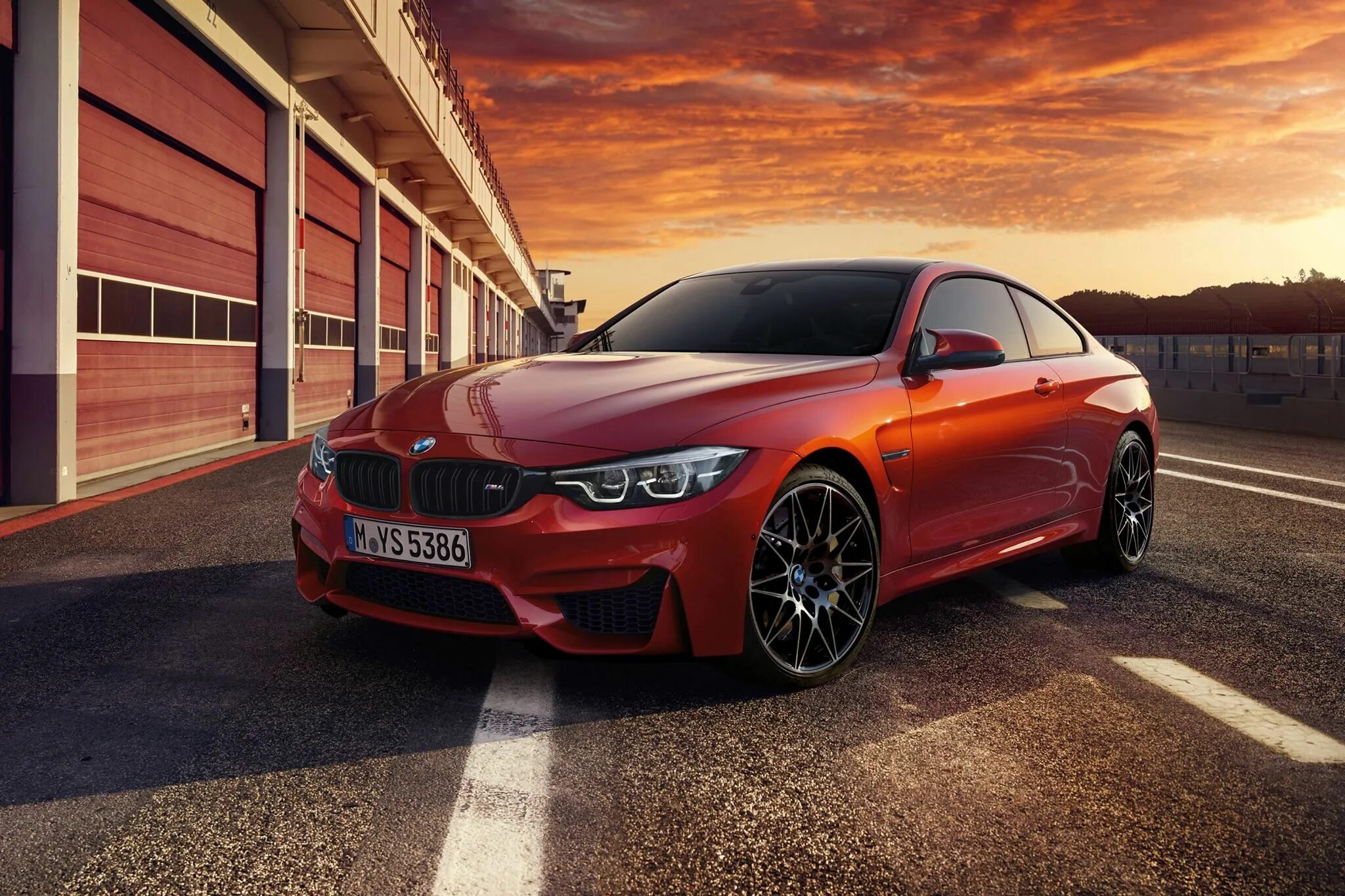 БМВ м4 ф90. BMW m4 Coupe. BMW m4 f10. БМВ м4 купе красная.