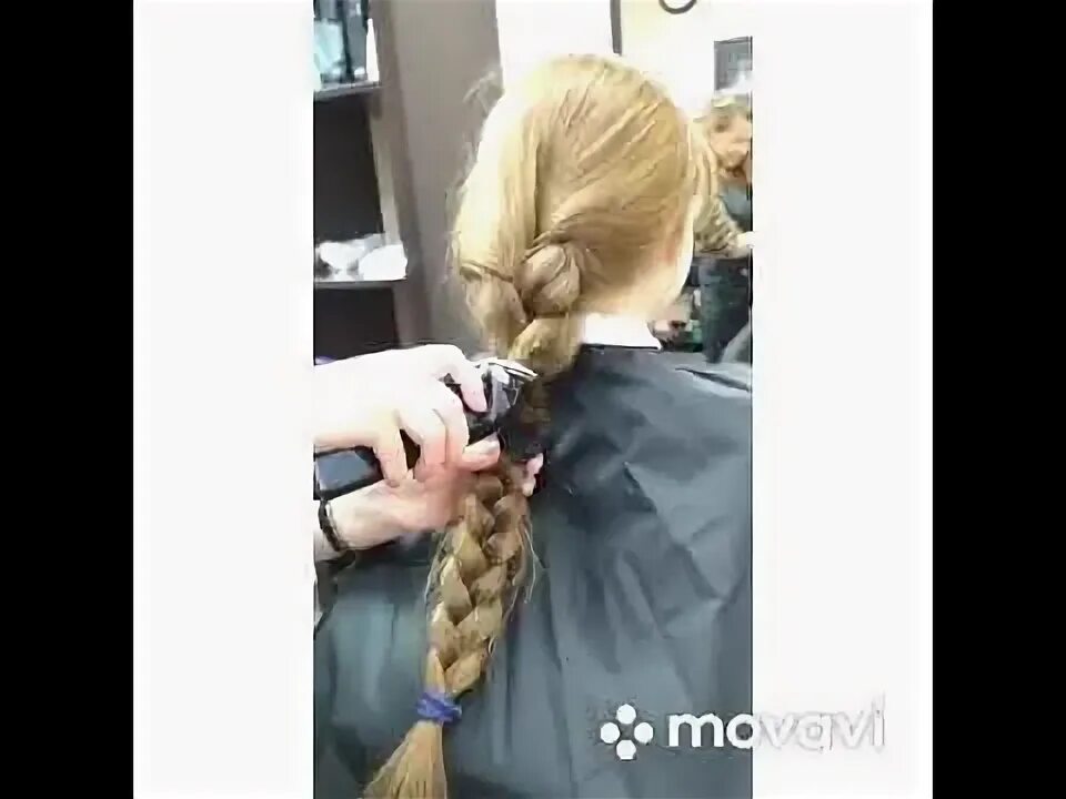 Прическа отстой хорошая девочка. Отрезанные косы. обрезала косу. срезанная коса. косички обрезала прическа.
