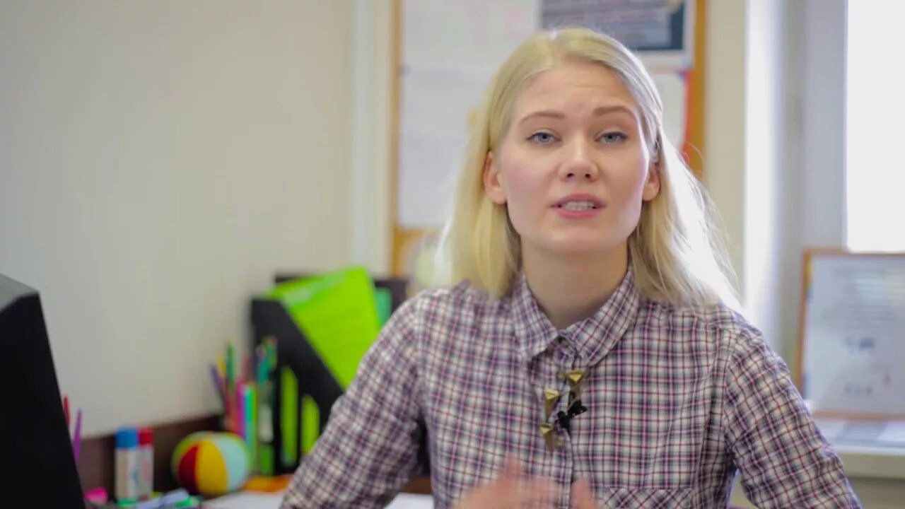 Анна преподаватель английского языка. Учитель английского языка. Преподаватель английского языка для валерии. Школа 1370 учителя. Учитель английского калининград.