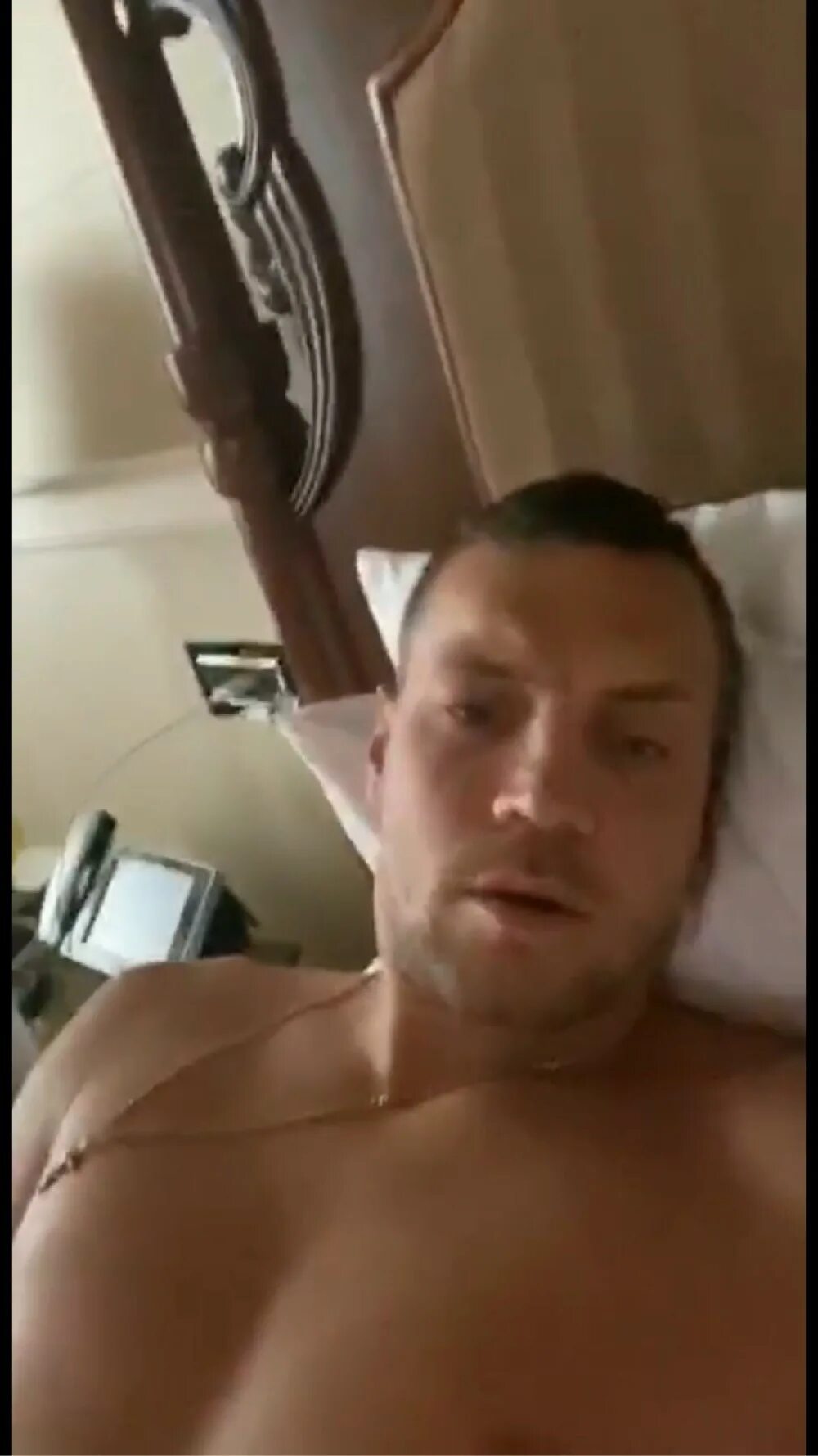Видео Где Артем Дзюба Дрочит Голый