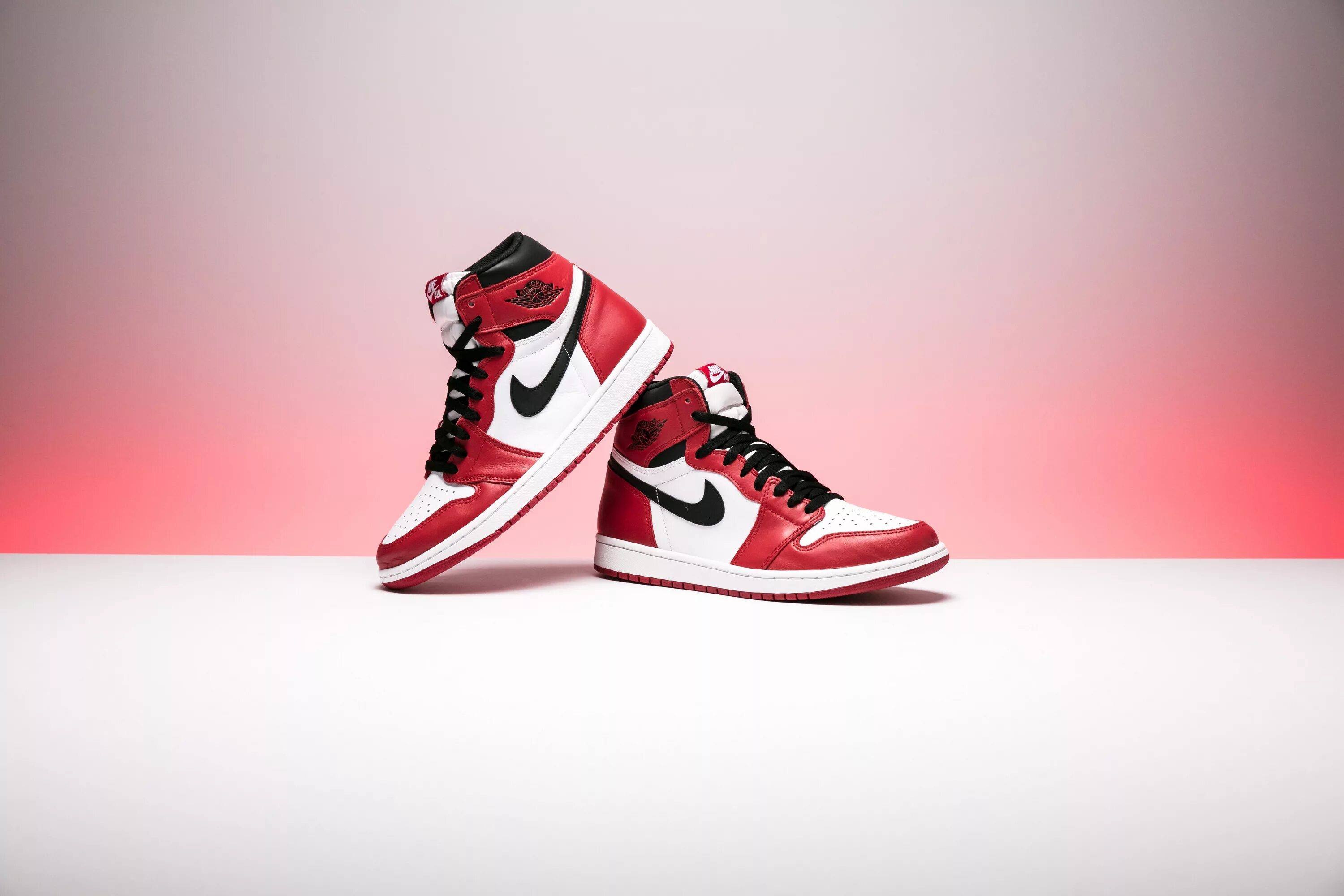 Nike Jordan 1. Nike Air Jordan 1 High. Аир фон