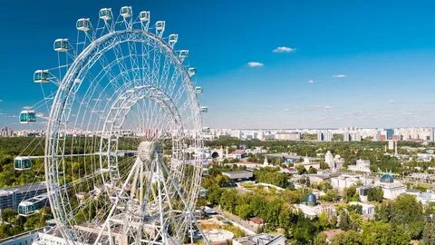 Чертово колесо работает