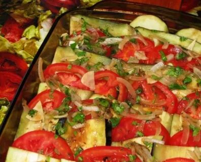 Баклажаны с мясом помидорами и сыром
