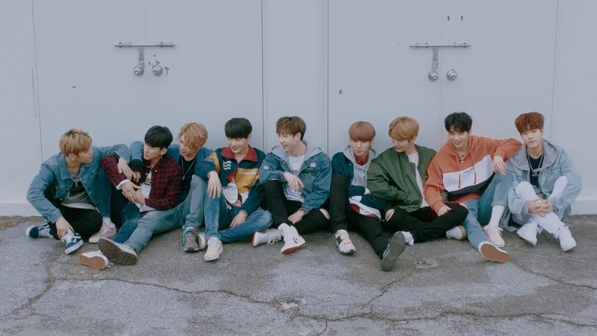 Stray Kids. Stray Kids grow up. Stray Kids ot9.