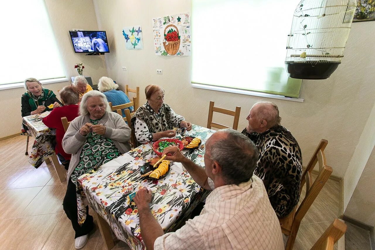 Дом престарелых Уяр Красноярский край. Исток дом престарелых в Кисловодске. Дом престарелых Исток Пятигорск. Дом престарелых.