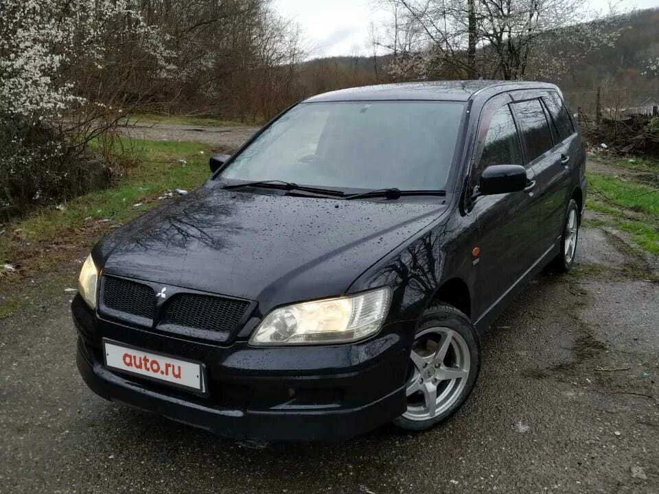 Лансер цедия 1.8. Mitsubishi Cedia 2001. Митсубиси Лансер 2001. Lancer cedia 2001