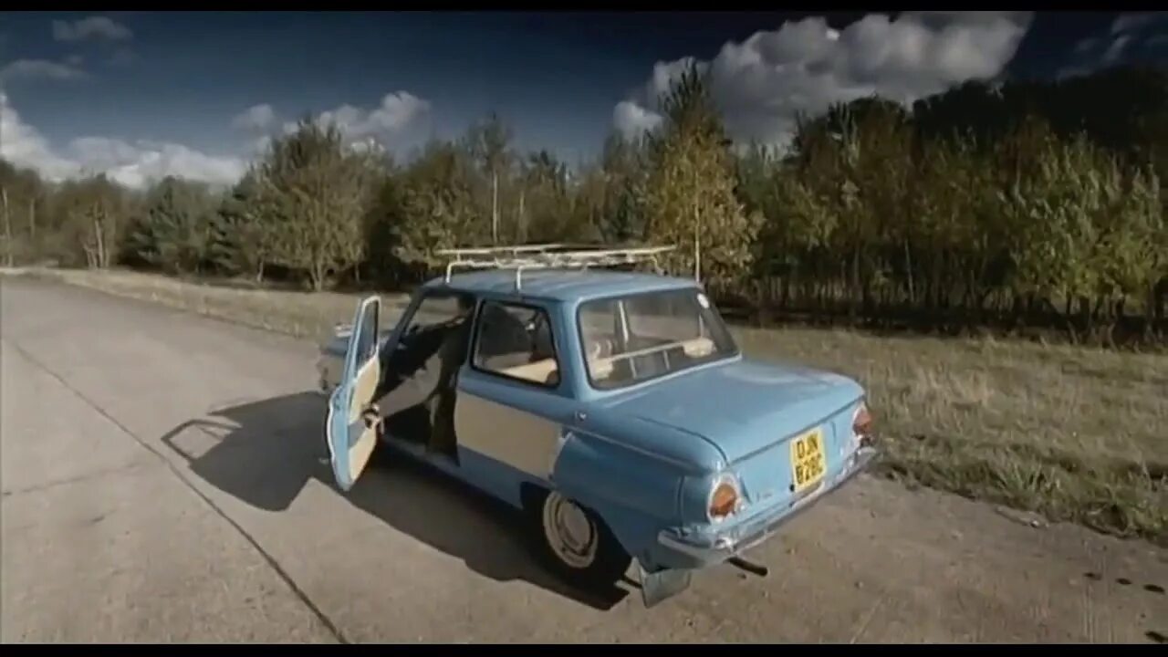 Топ гир французские авто. Топ гир французские авто. Топ гир албания. Топ гир телепередача. 2cv пикап топ гир.