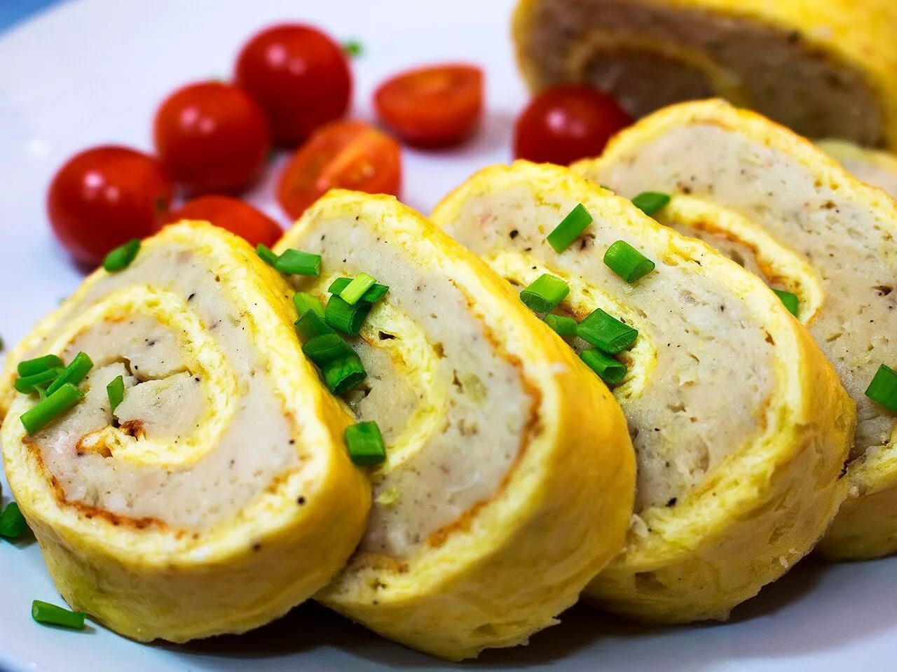 рулет. куриная грудка рецепты закусок. Chicken cordon bleu. куриная грудка рулет. куриное филе в беконе.