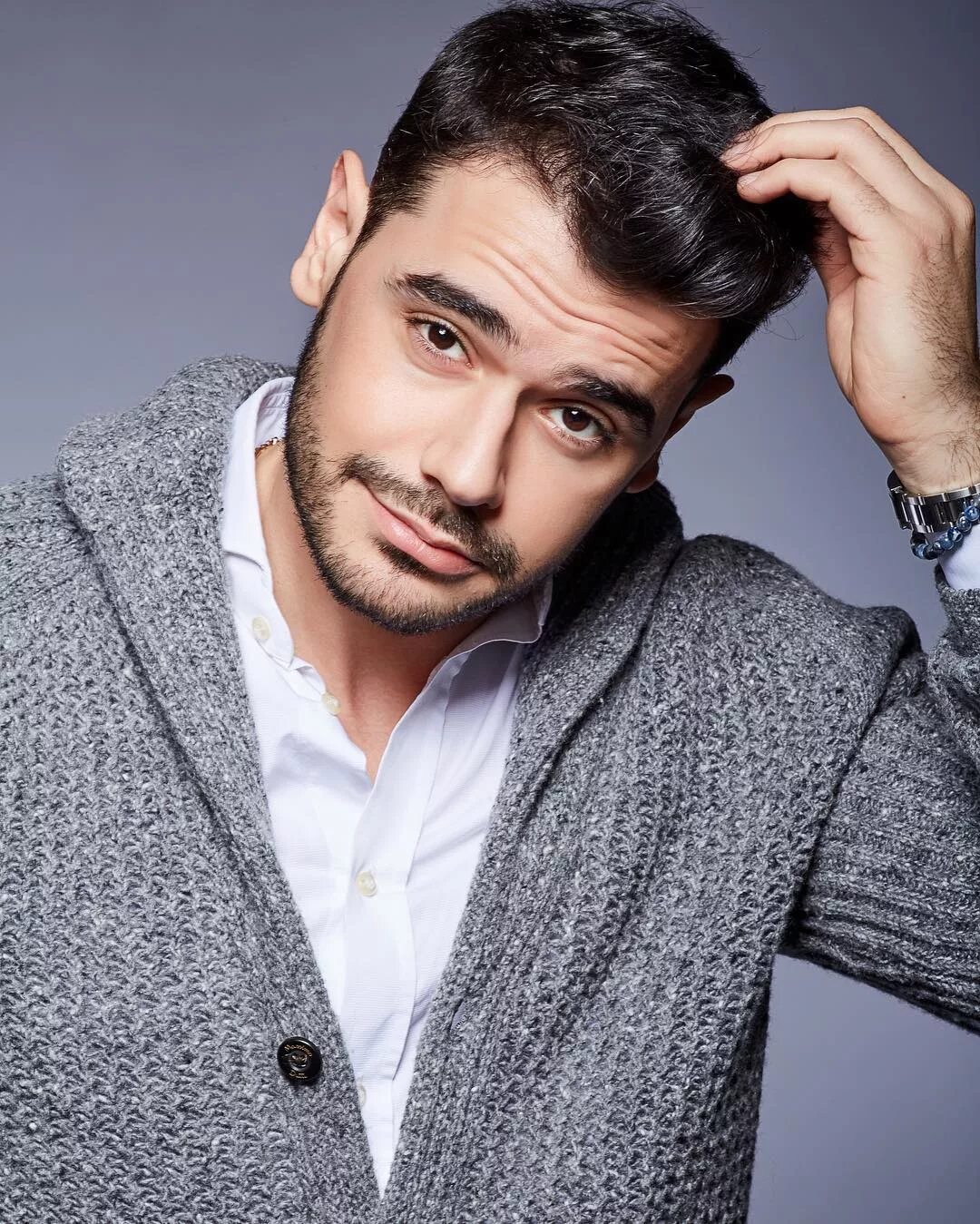 красивые армянские парни. микаэл арамян. красивые парни армяне. красивые армянские парни. армяне парни.