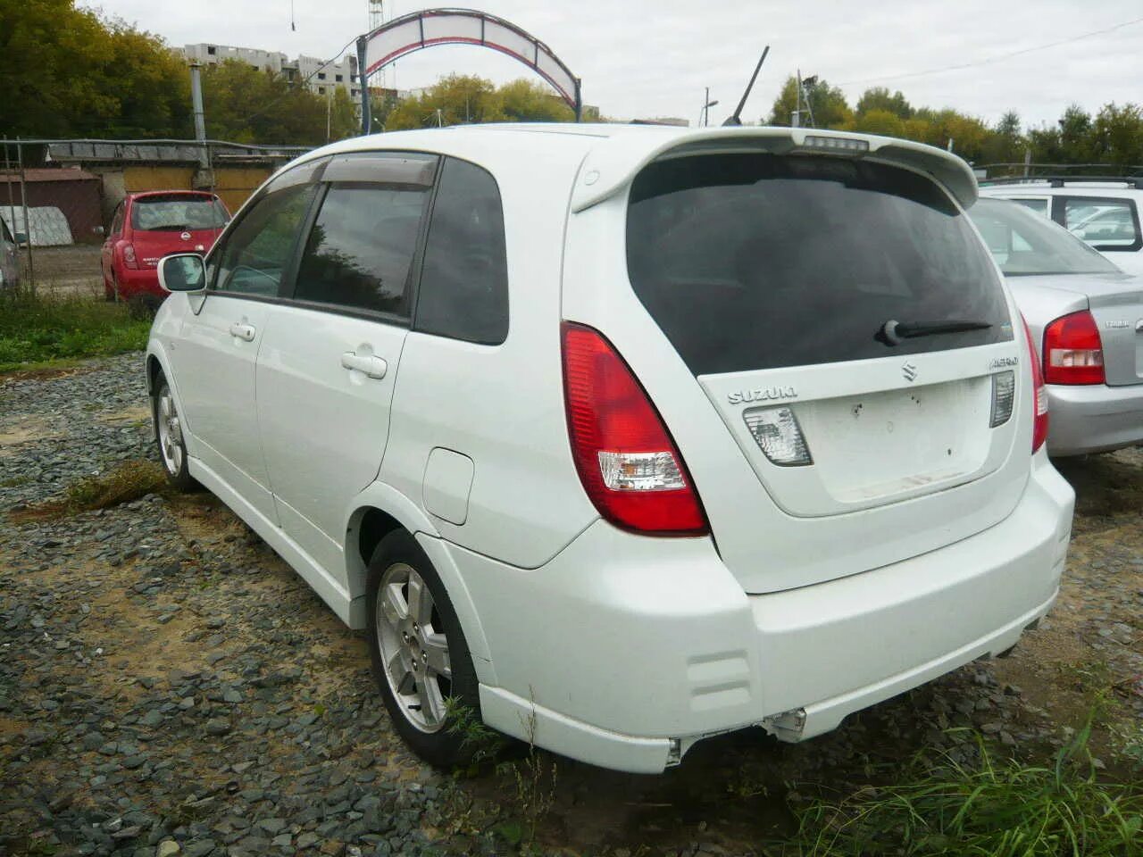 Купить сузуки аерио. Сузуки Аерио 2003. Сузуки Аэрио вагон. Suzuki Aerio Wagon 1.5 XR. Сузуки Аэрио 2002.