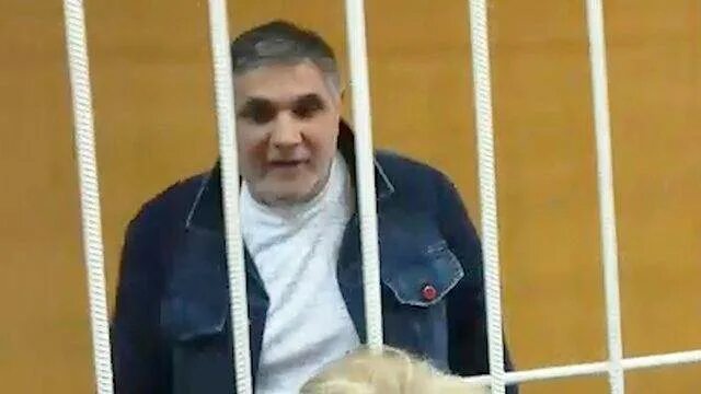 адвокат криминальной россии. задержание за взятку в кабинете. отдельный полиции в невском районе. уголовное наказание. потерпевший в суде.