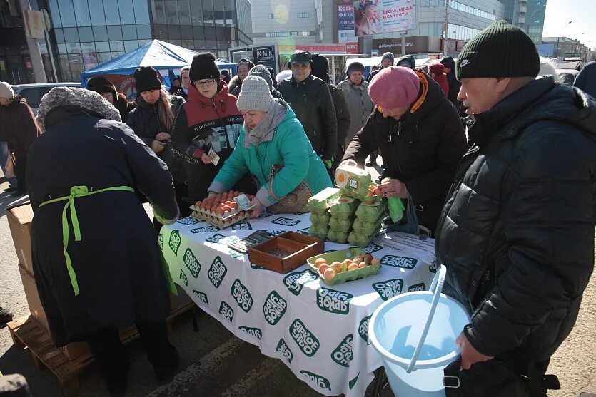 Продовольственные ярмарки в новосибирске в 2025 году. Ярмарки. пасха. пасхальная ярмарка в школе. ярмарка фото.