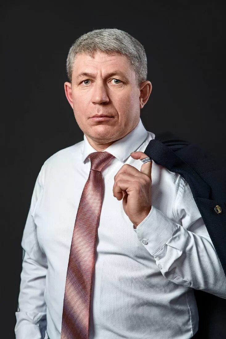 юридическая фирма. юристы г казань. адвокат казань. казань адвокат уманский. адвокаты казани фото.