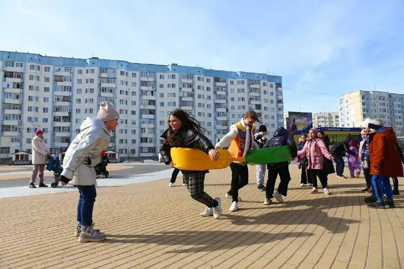 Судогда город хоккейная команда. Телерадиокомпания надым логотип. Спортзал надым. Трк надым. Надым символ города.