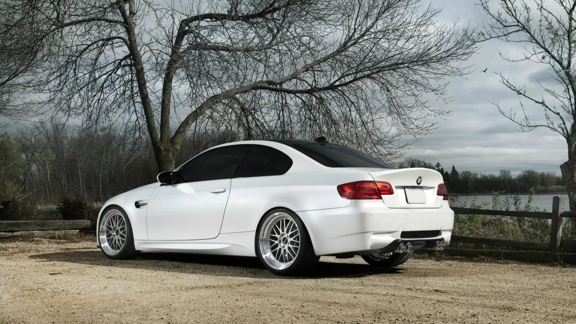 M 3 product. BMW m3 e92 White. БМВ м3 е92 белая. BMW m3 e92 белая. BMW e92 белая.