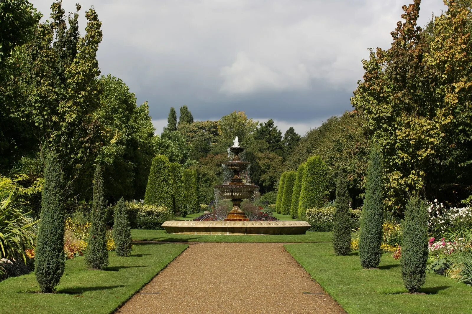 Список садов и парков. Риджент парк ландшафт. Риджентс-парк садово-Парковое искусство. Парк в Кларемонте Англия. Английский пейзажный парк Англия.