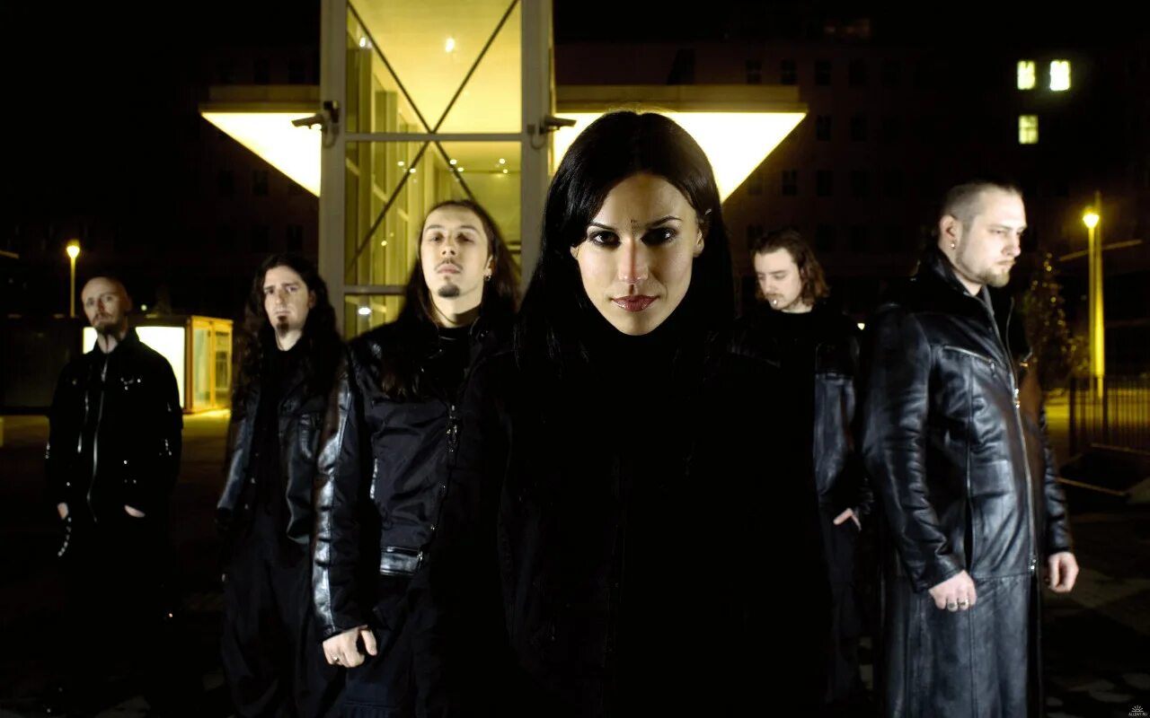 Lacuna coil 2022 год альбом. Лакуна койл солистка. Lacuna coil cover. Lacuna coil вокалистка. Lacuna coil oxygen.