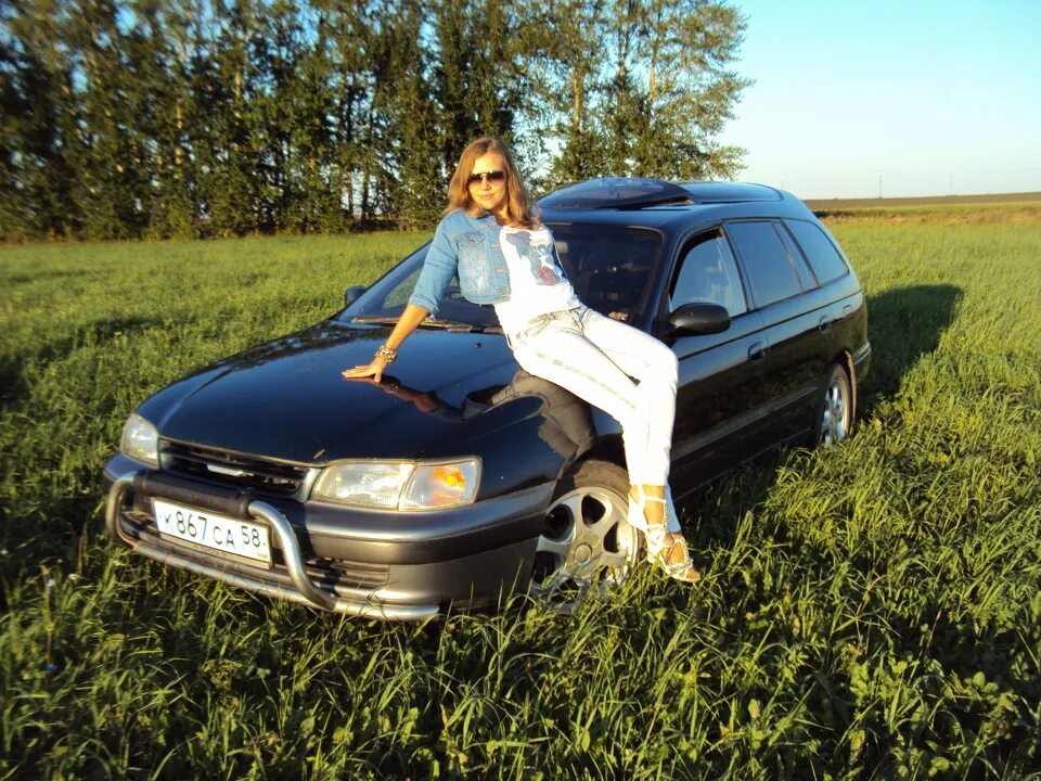 Ездить ну. Toyota Caldina с панорамной крышей. Калдина машина 1994. Тойота Калдина с панорамной крышей. Caldina Sky Canopy.