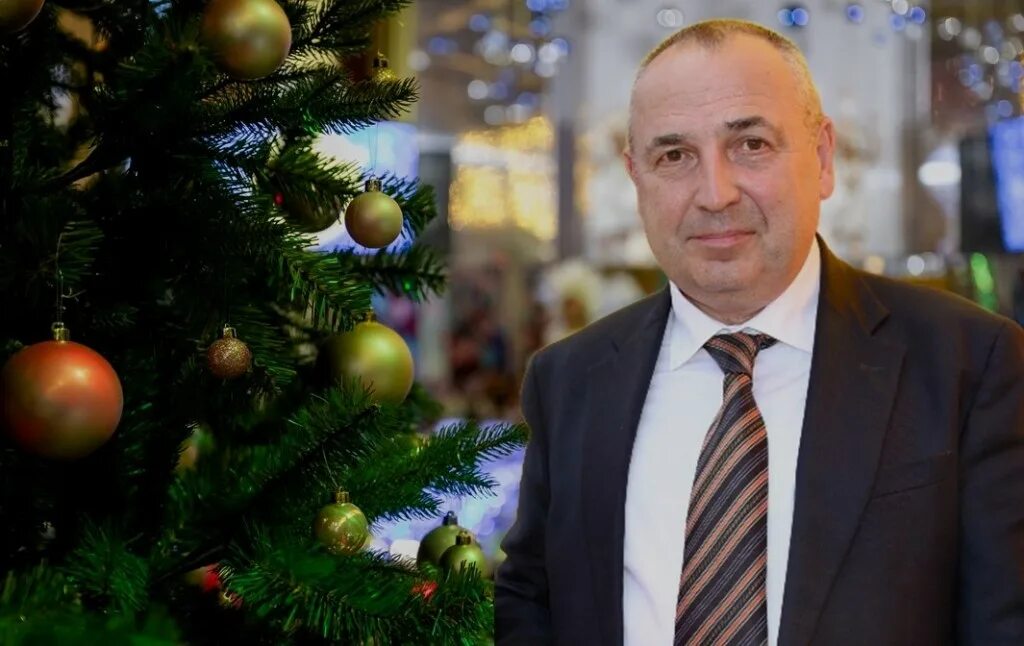 Новогодний мэр. Мэр Магадана 2023 год. Новый год и Рождество. Новогодний Магадан. С новым годом.