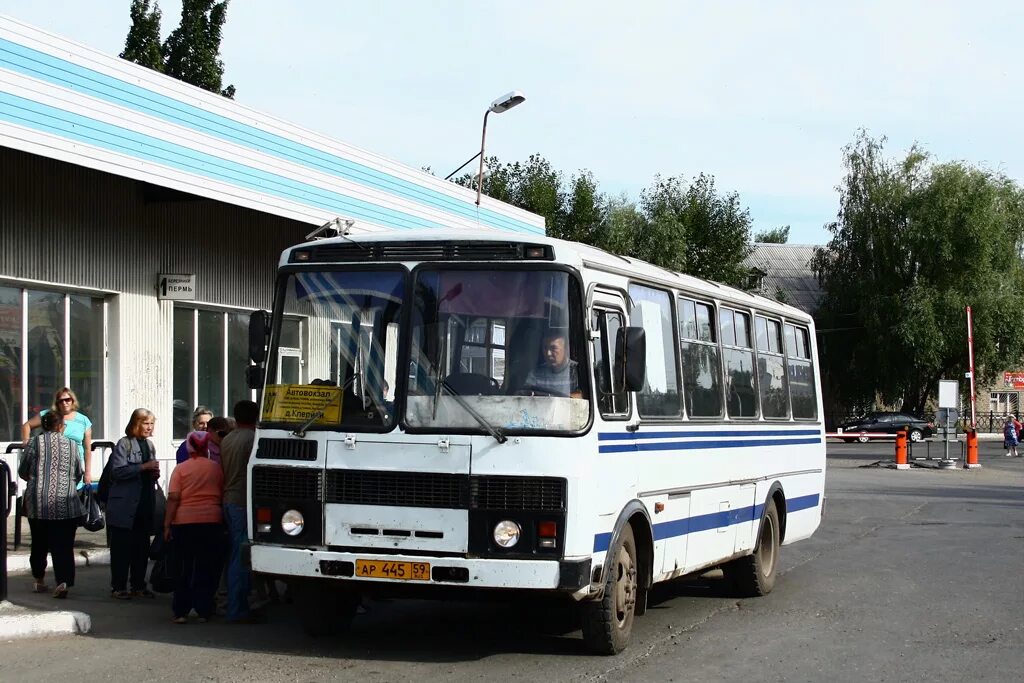 Автобус краснокамск курья. Автовокзал Краснокамск. Краснокамский автобусы. ПАЗ 4234 05 Пермский край. Автобус 187 Клепики Краснокамск.