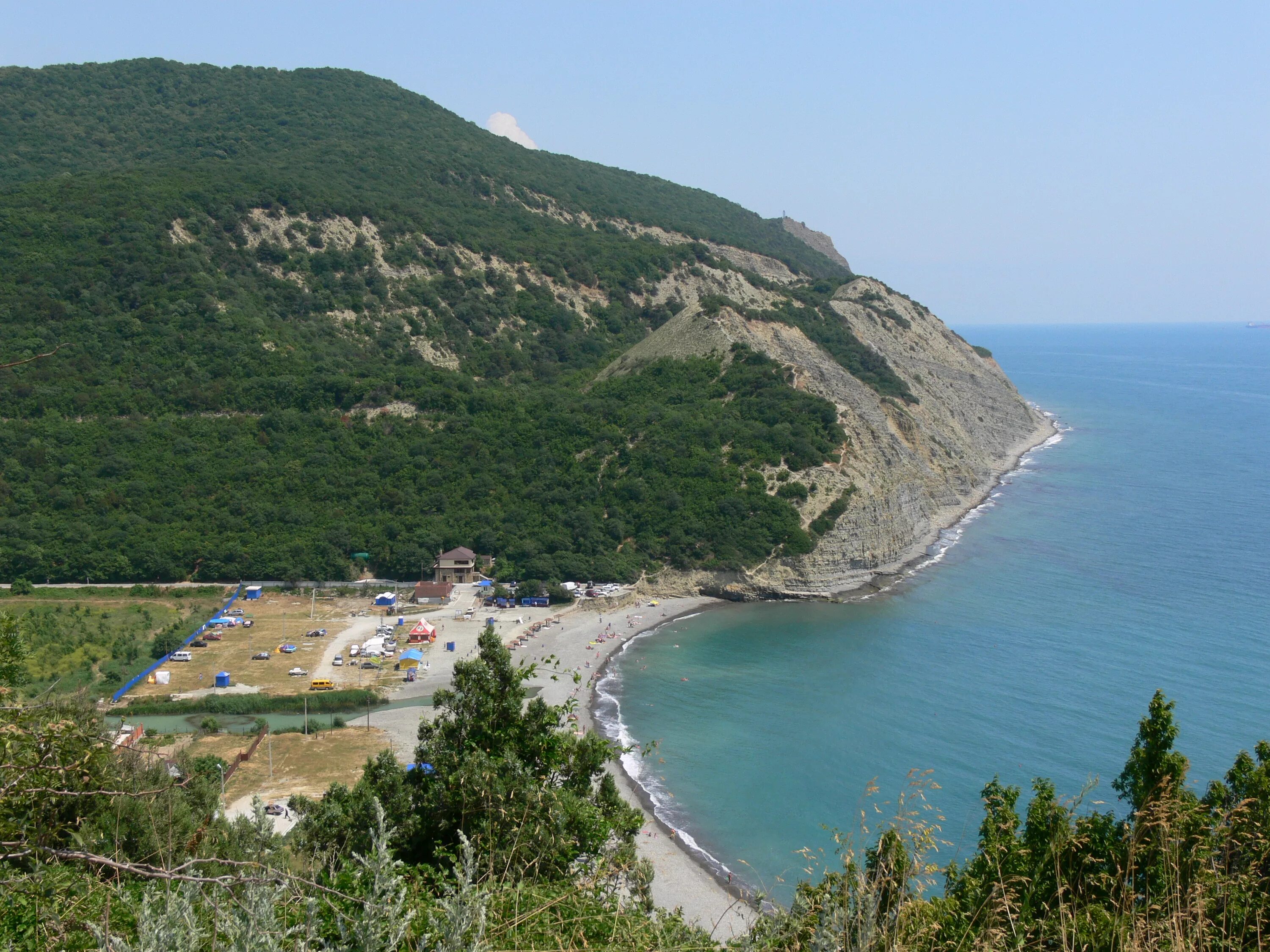 Черное море Абрау Дюрсо. Абрау Дюрсо море. Абрау Дюрсо пляж. Туапсе Абрау Дюрсо. Базы черноморского побережья