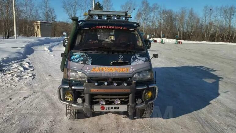 Купить делику в хабаровске. Делика 96. Mitsubishi Delica 1996. Mitsubishi Delica, 1996 год 2.8 DT 4wd at 140 л.с. Делика Мицубиси дизель дром.